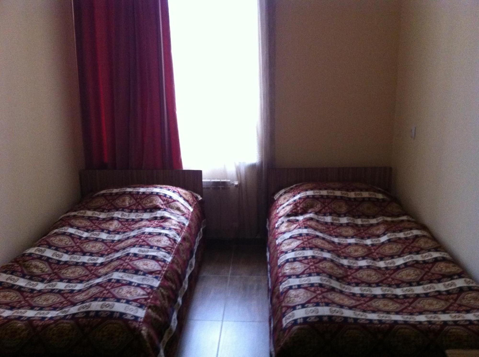 Zanger Hotel Goris Room photo