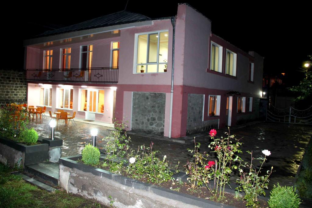 Zanger Hotel Goris Exterior photo